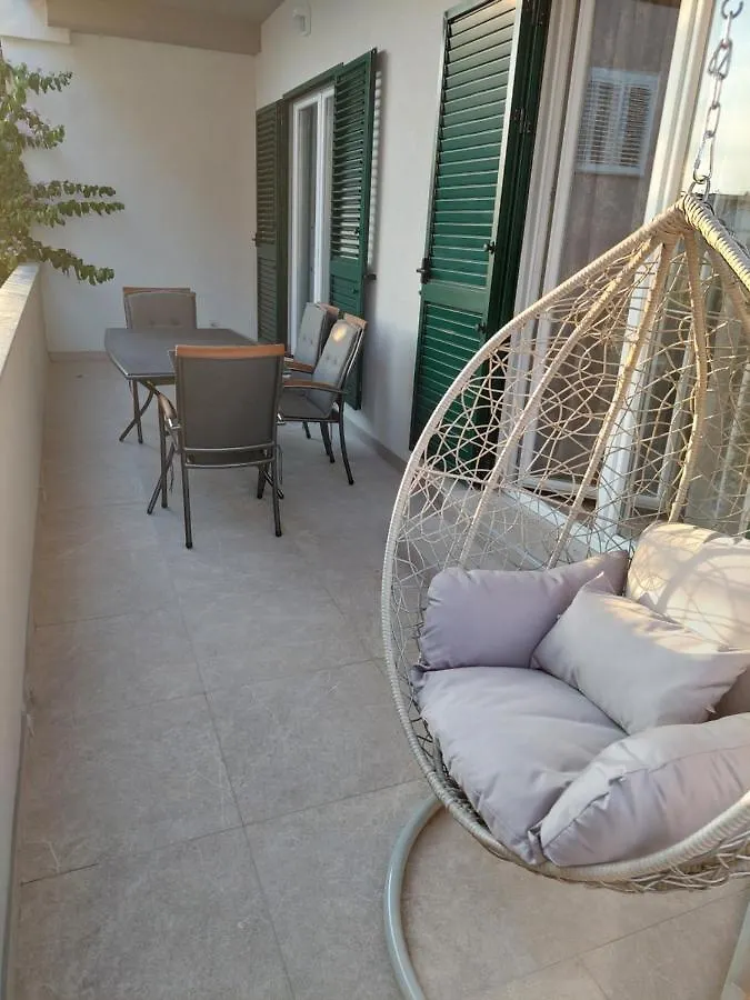 Apartmani Diana