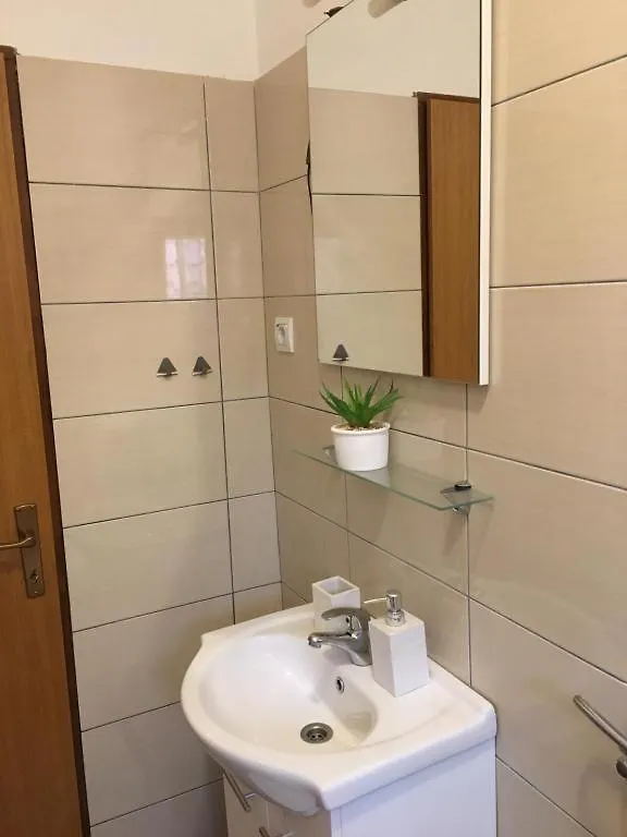 Apartmani Diana